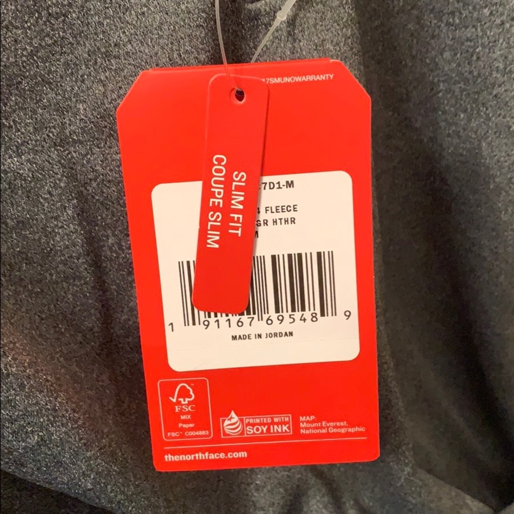 NorthFace Quarter zip - Picture 3 of 3